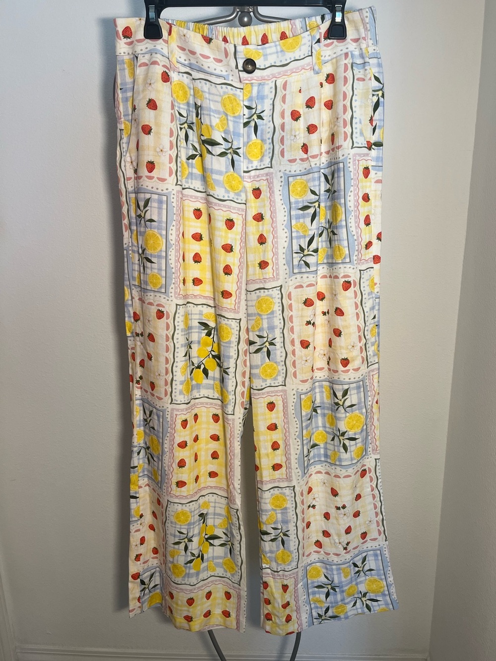 Linen Blend Strawberry & Lemon Print Pants
